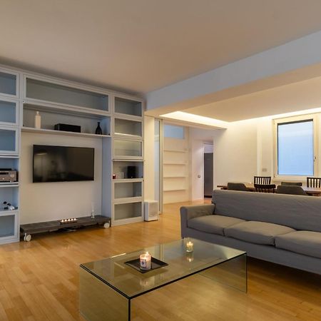 Attic With Terrace And Jacuzzi - Luxury Apartment Рим Экстерьер фото