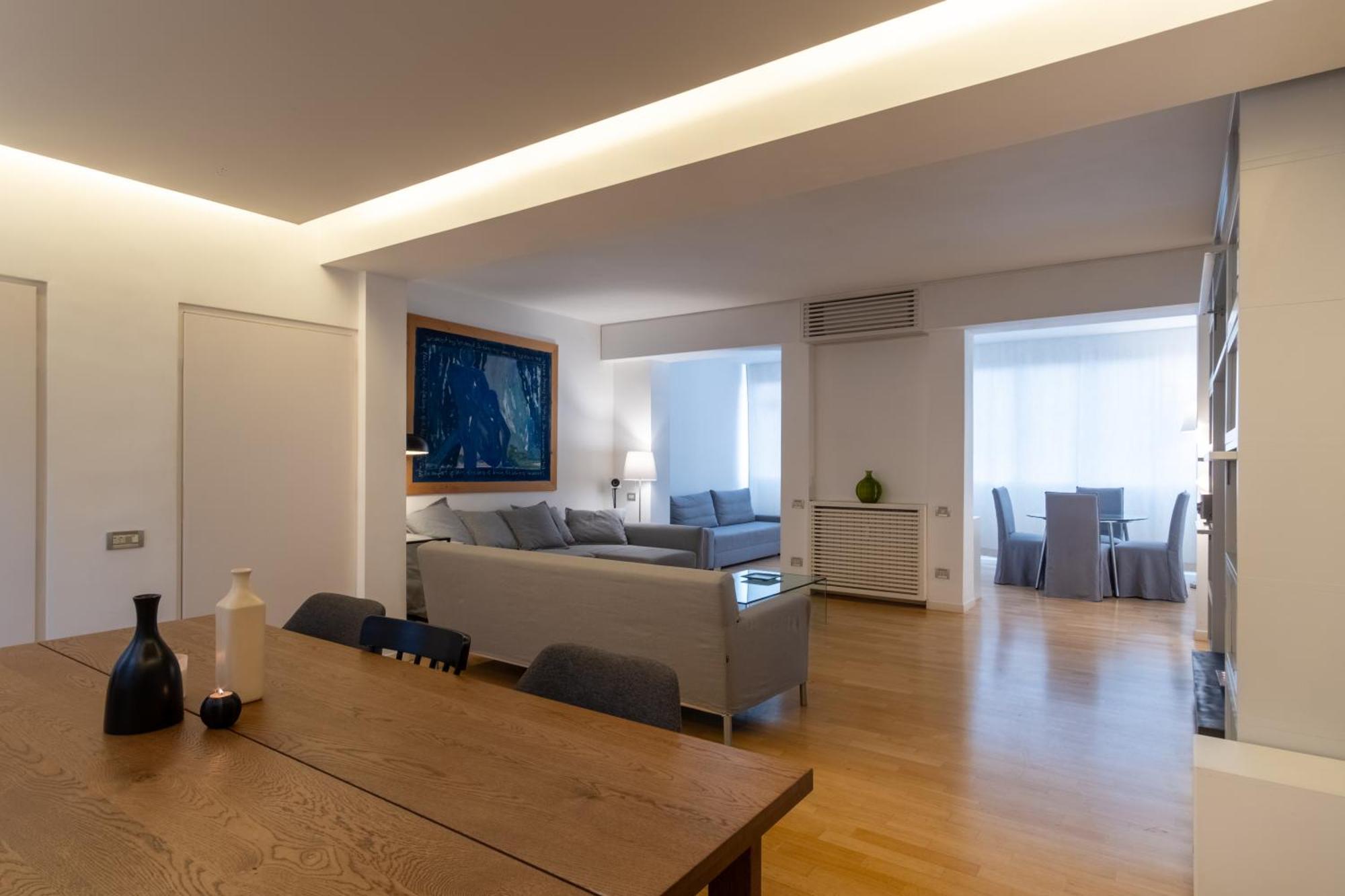 Attic With Terrace And Jacuzzi - Luxury Apartment Рим Экстерьер фото